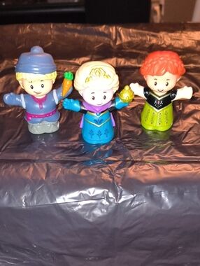 Disney Frozen Fisher-Price Little People Set Of 3 - Elsa, Anna & Kristoff
